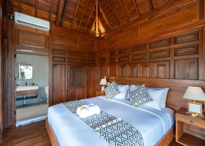 Erira House Hotel